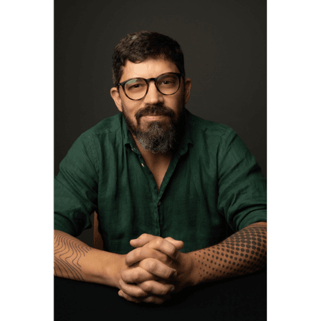 Bruno Crispim, autor e professor de escrita